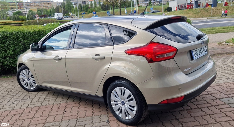 Ford Focus cena 33500 przebieg: 178341, rok produkcji 2016 z Tarczyn małe 631